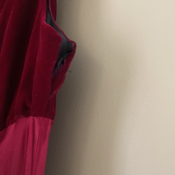 Long Burgundy Prom Dress, has slight tear under the left arm. - Picture 3 of 5